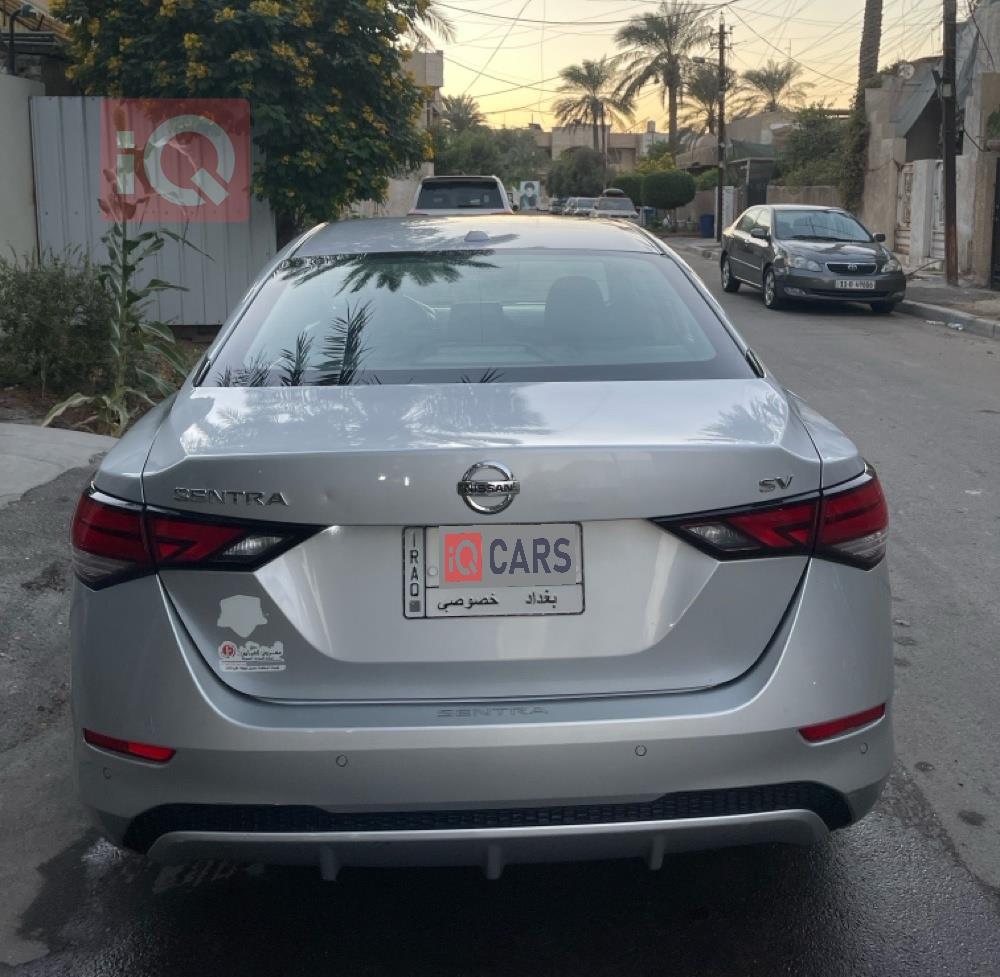 نیسان سێنترا